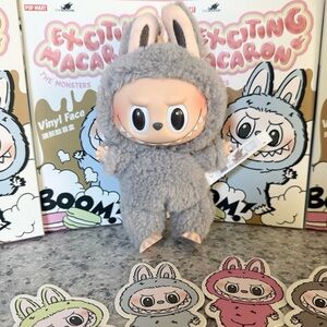 LABUBU Exciting Macaron Series - Sesame Bean